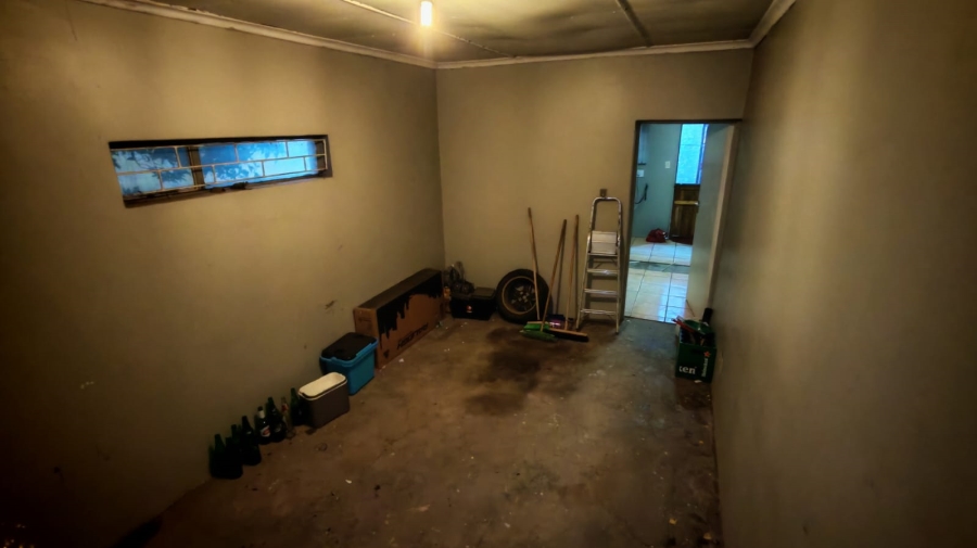 2 Bedroom Property for Sale in Heidedal Free State